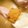 サクッと時短！ファミチキの再現＆アレンジレシピ6選 - macaroni